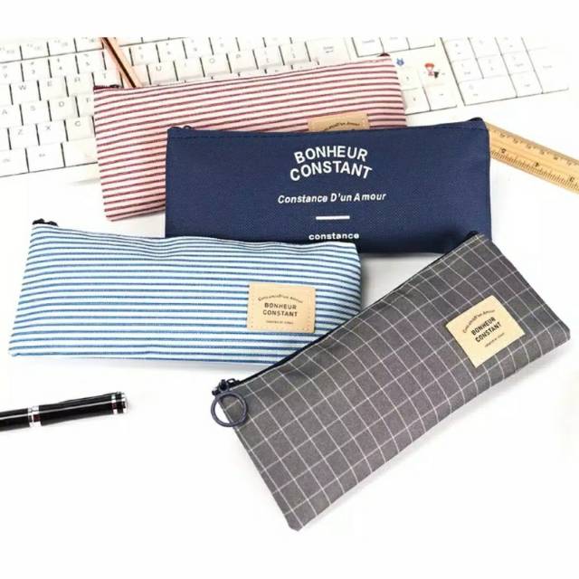 

Tempat Pensil Bonheur Constant