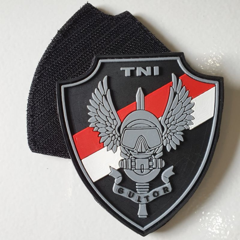 PATCH RUBBER LOGO GULTOR TNI/TEMPELAN EMBLEM KARET VELCRO ARMY