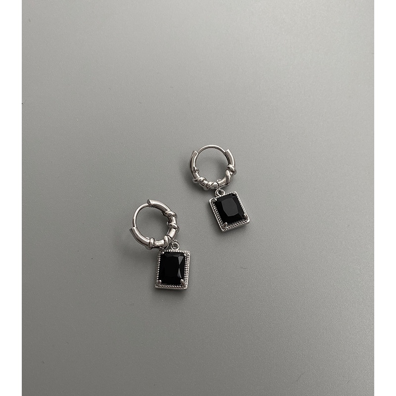 Anting Hoop Bentuk Persegi Hias Batu Hitam Untuk Aksesoris