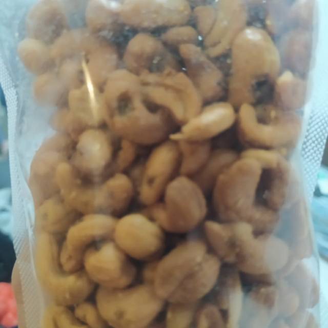 

Kacang Mede Bintik Original Asin Bawang