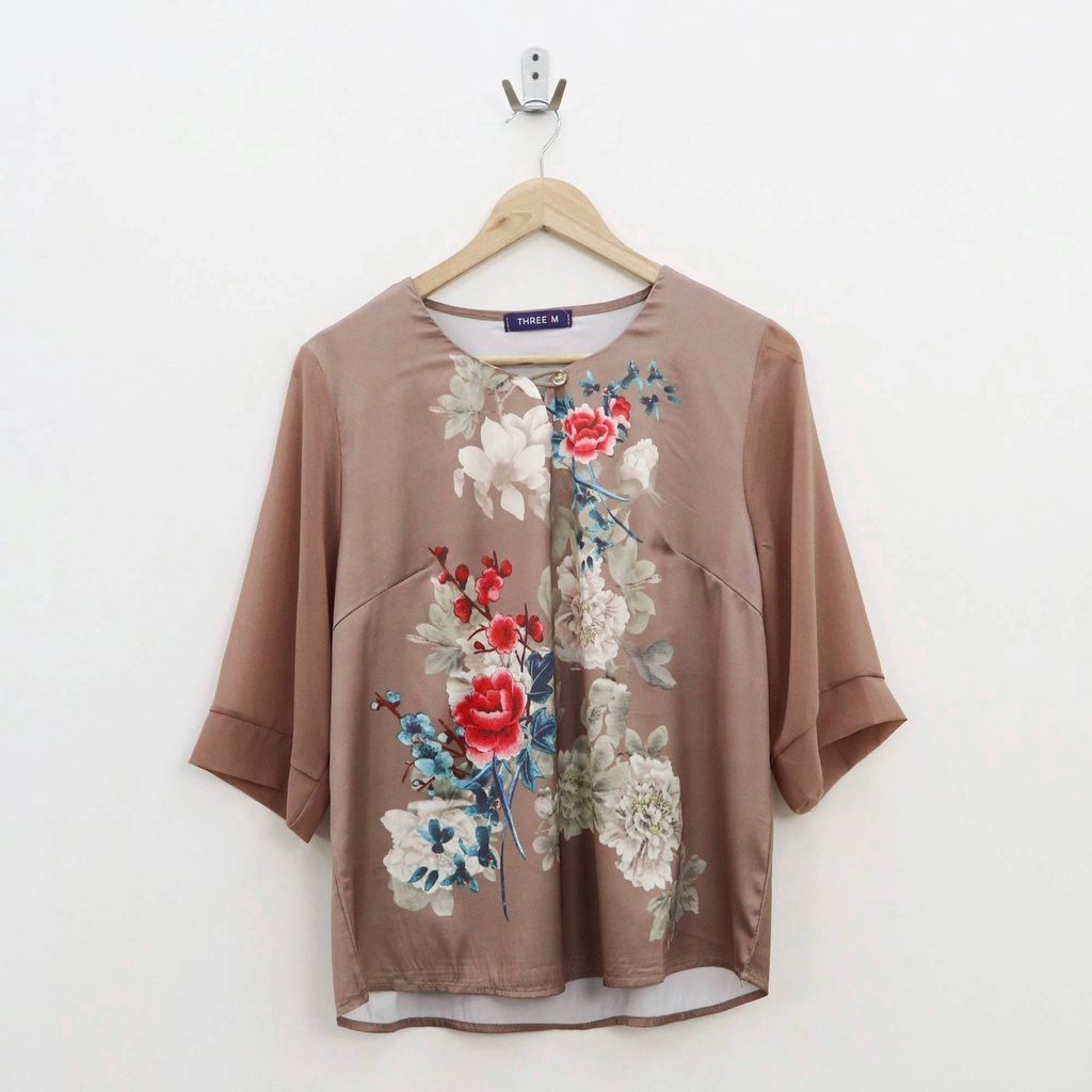 Xeli cny top blouse - Thejanclothes