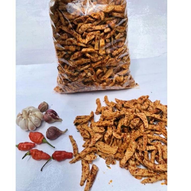 

Free Ongkir 8.8 Basreng daun jeruk extra pedas isi 1kg .,.,.,..,