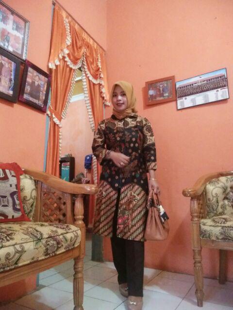 Maura Couple - Sania Ruffle Batik Couple Garansi Termurah Shopee - Couple Tunik Sekar Jagat Jagad