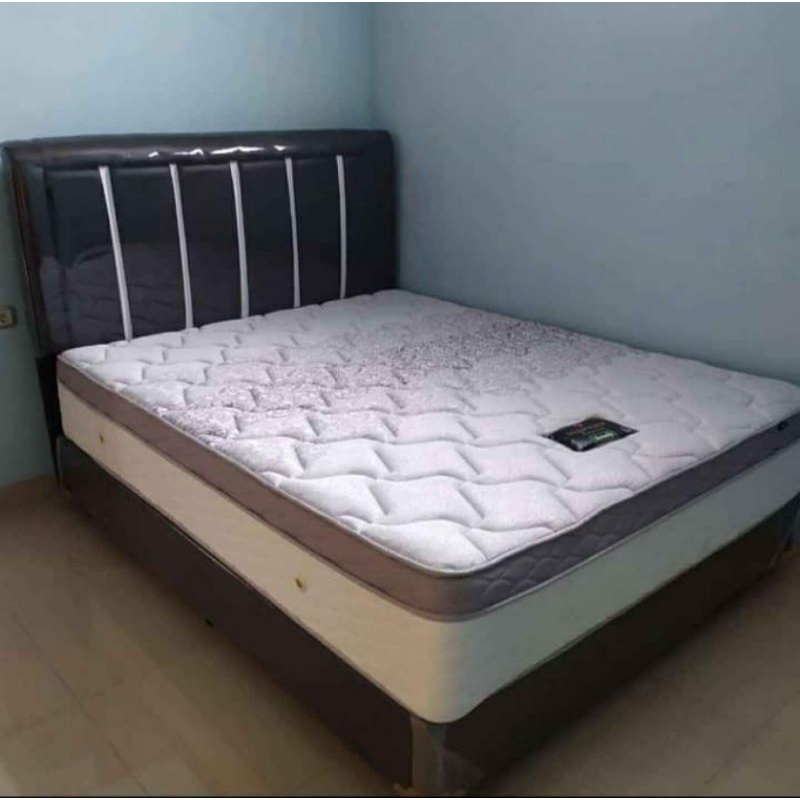dipan tempat kasur ukuran 180x200