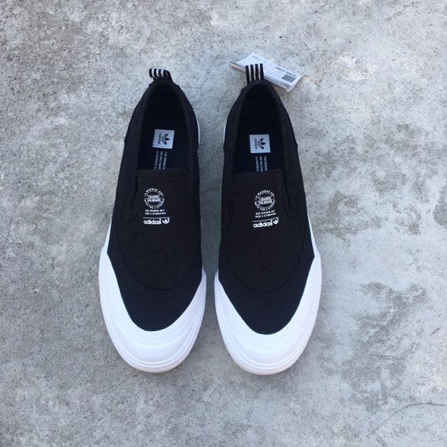 Jual Adidas Skateboarding Matchcourt Slip on black and white | Shopee  Indonesia