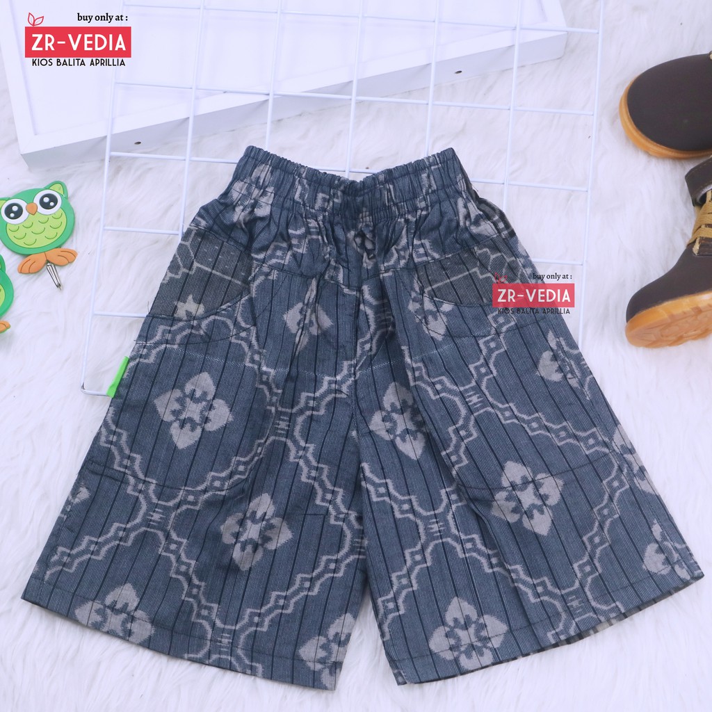 Celana Hawai Square Uk. 5-6 Tahun / Celana Harian Kolor Anak Laki Pants Kids Pendek Motif Murah Adem