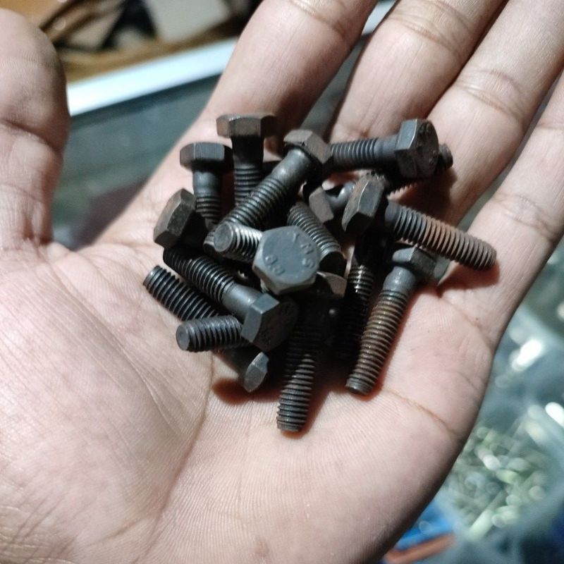 BAUT TUTUP KOPLING VESPA