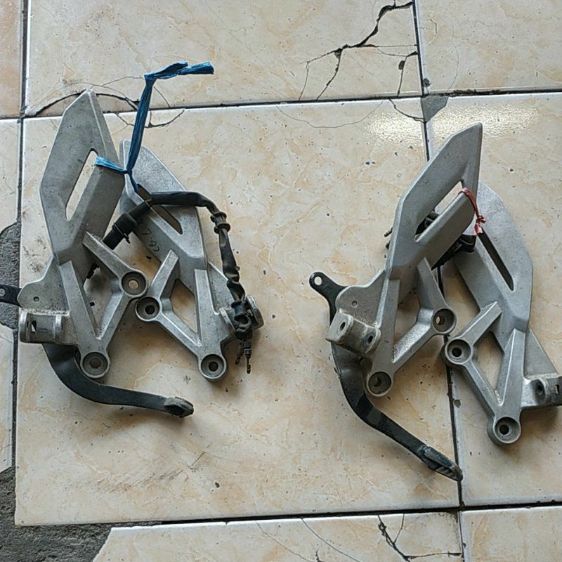 Footstep foot Step Postep  Depan all new CB 150 R cb150r LED original