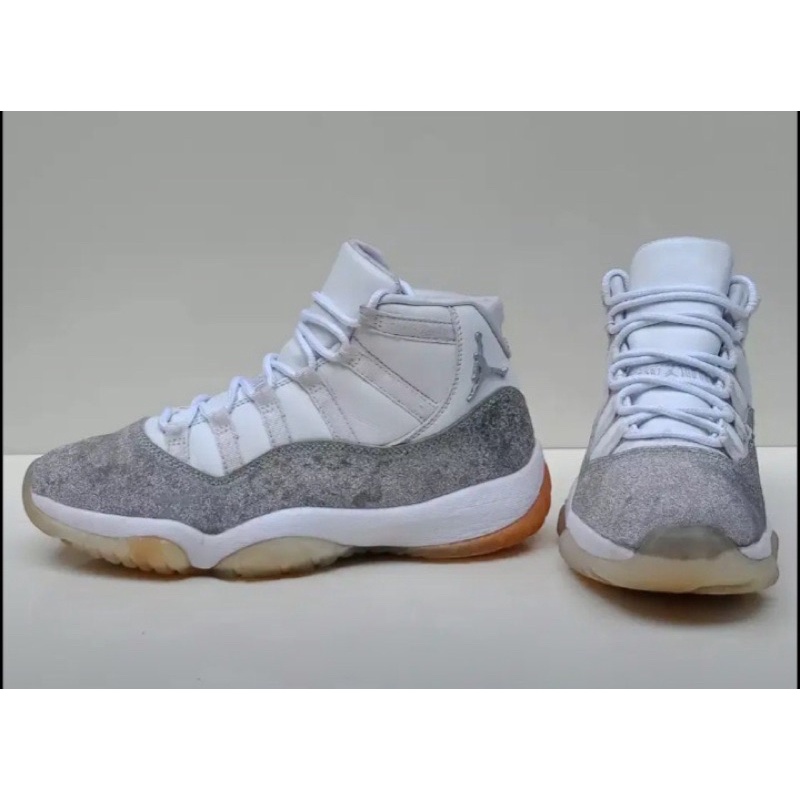 Nike Air Jordan 11 Silver Metallic Silver Glitter [BEKAS]