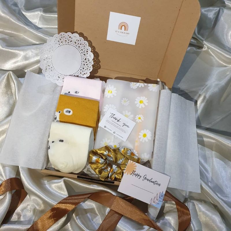 

[READY STOK] HAMPERS/KADO/GIFT BOX Paket Warm Stock