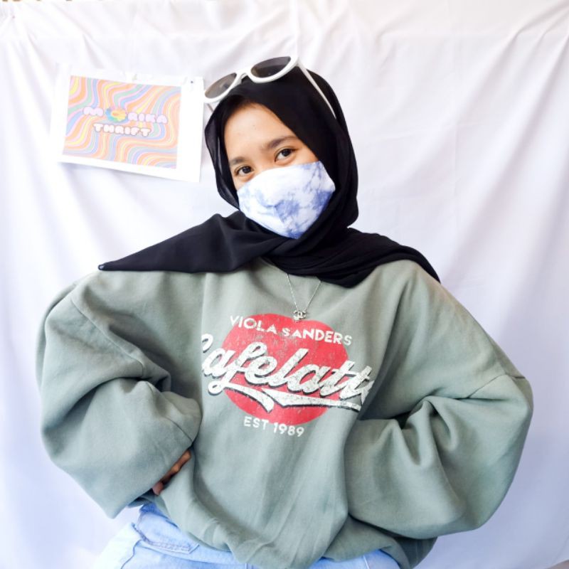 Thrift Crewneck Oversize Model Lengan Balon