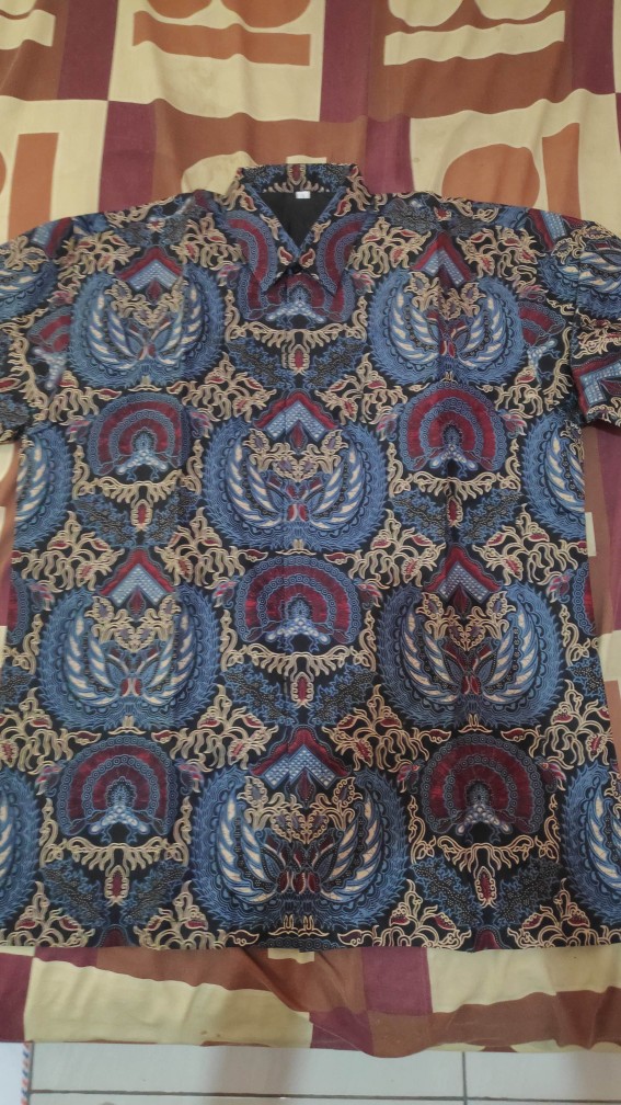 Mahkota Merah Kemeja Batik Pria Lengan Panjang Pendek Lapis Furing Baturaden