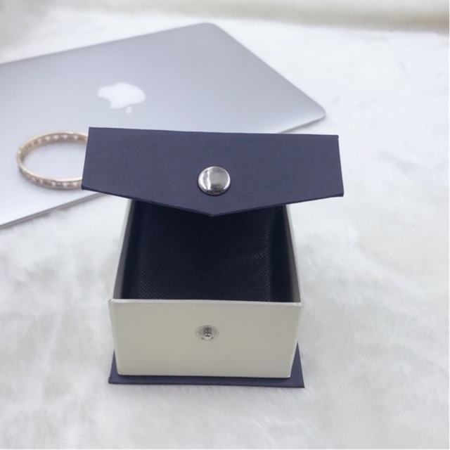 JAM TANGAN KOTAK ANTI PEACH PENYOK  JNGAN LUPA DI CHEK OUT SEKALIAN YA THX  B02