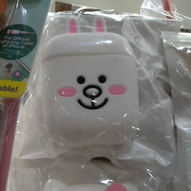 Airpods Case Line 3D Cute white
