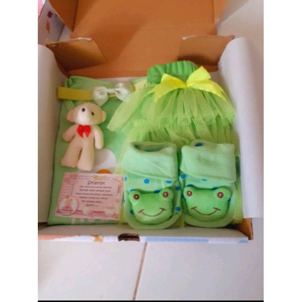 HAMPERS ROK TUTU BAYI|KADO BAYI PEREMPUAN