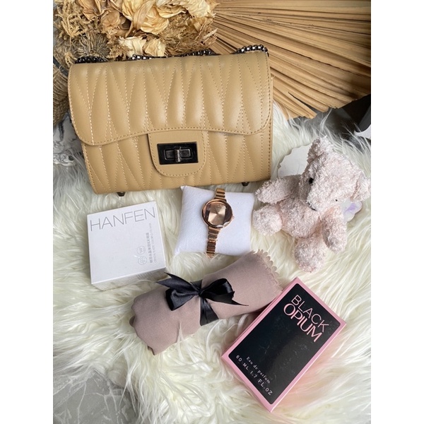 

{TAMASU} PREMIUM HAMPERS CEWEK /KADO CEWEK / KADO PACAR/ANNIVERSARY/ GIFT BOX CEWEK