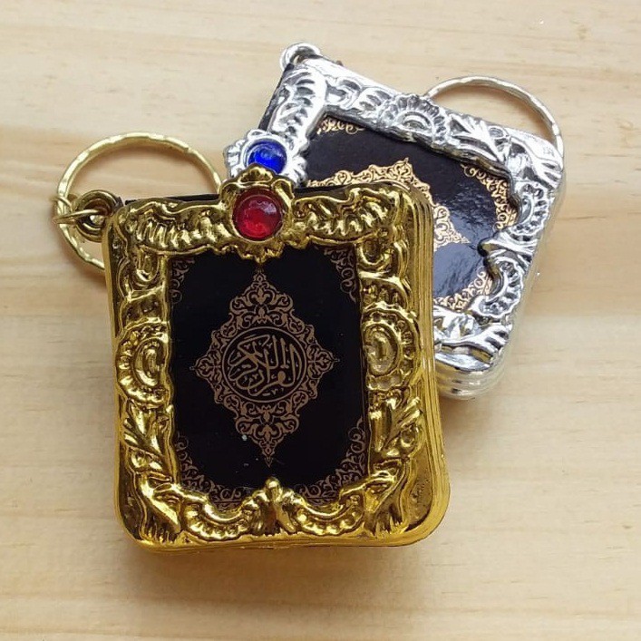 Gantungan Kunci Al Quran / alquran mini souvenir