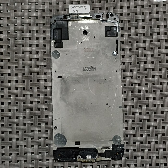 frame atau tatakan lcd Samsung j5 2015 j500g j500f original copotan