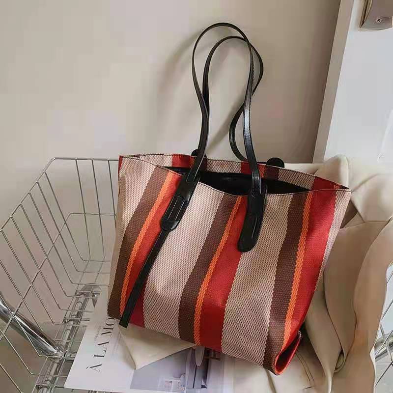 231  tas tote bag wanita tas import wanita kekinian tas handbag wanita tas fashion kekinian tas slingbag