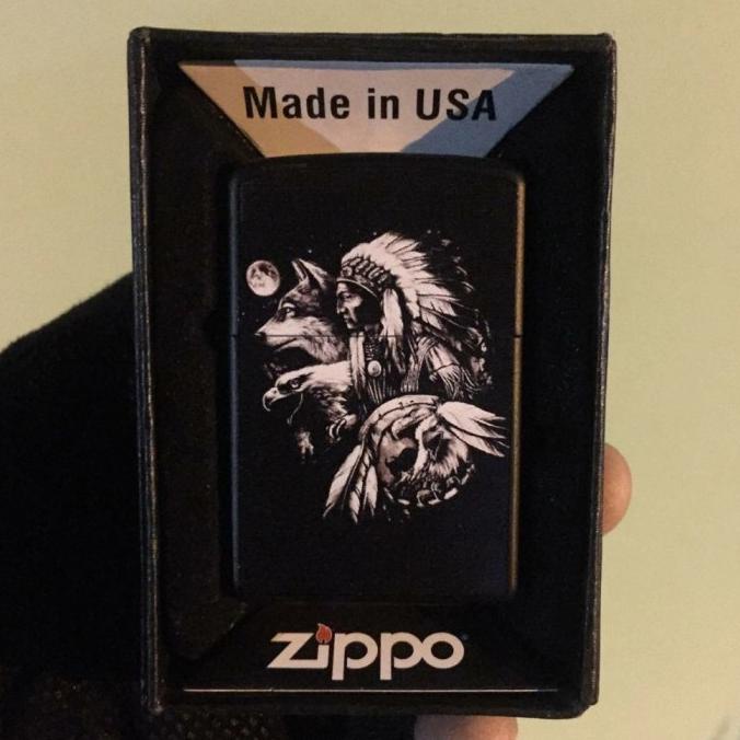 Korek api Zippo Exclusive Motif INDIAN