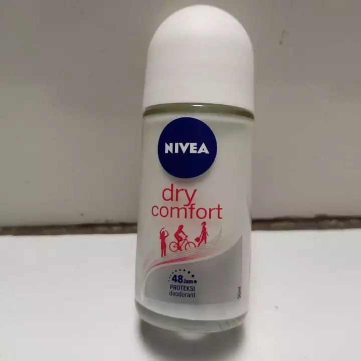 NIVEA Personal Care Deodorant Dry Comfort Roll On 25 ml / 50 ml