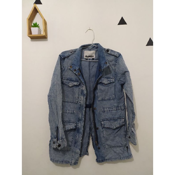 Jaket wanita sixteen denim(preloved)