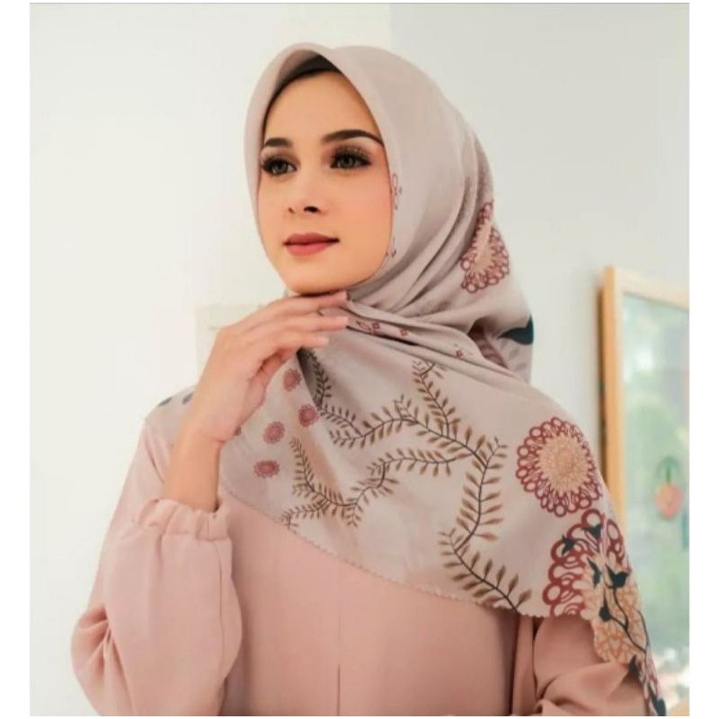 Hijab segi empat motif felice / Kerudung DEENAY Voal Premium / HIJAB / Kerudung terbaru 2020