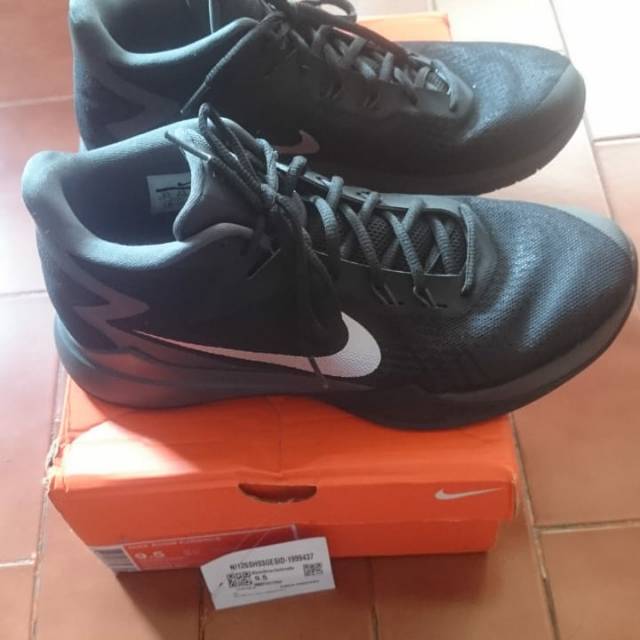 Nike zoom evidence preloved