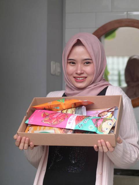 Paket box parcel Siumang