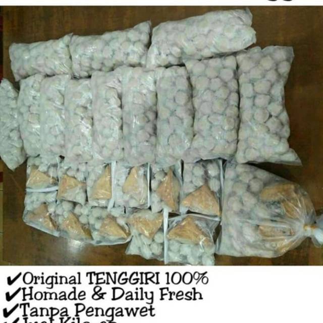

Homemade bakso ikan tenggiri Rp. 165.000/kg bisa campur