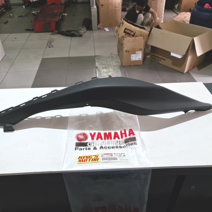 COVER BODY AEROX HITAM DOFF (B65-P8) ASLI YAMAHA