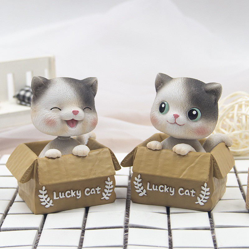 Pajangan Dashboard Mobil Baby Lucky Cat Kucing Kitty Plastik Karet Goyang Kepala Shacking Head