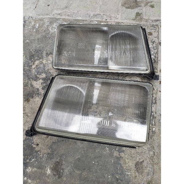 Mika headlamp / head lamp / lampu depan Mercedes Benz / Mercy W124 E200 E230 E300 E320 Ori
