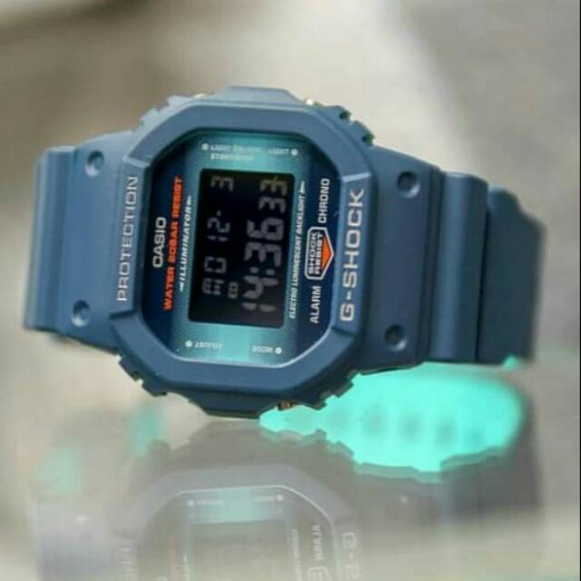 Casio Gshock DW-5600CC-2DR (SECOND)