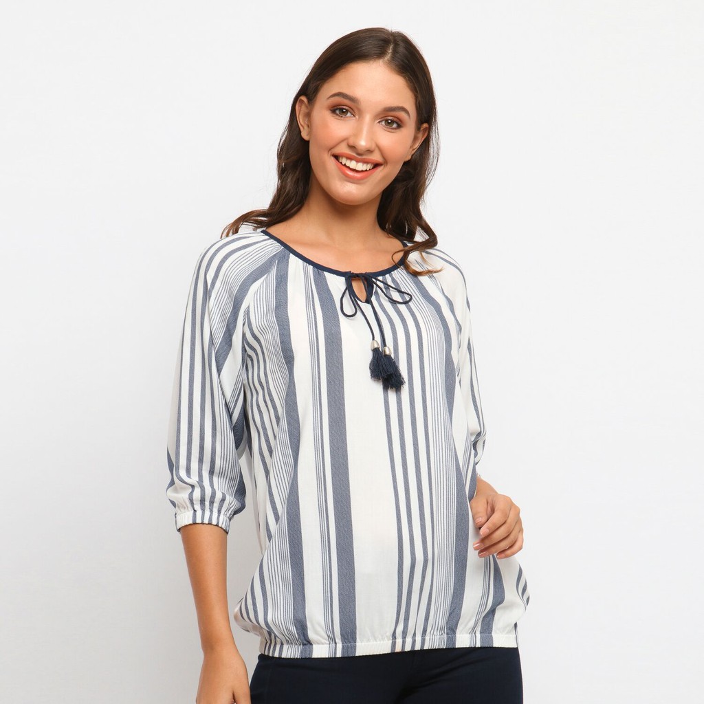 

C2 Easton Navy Basic Blouse