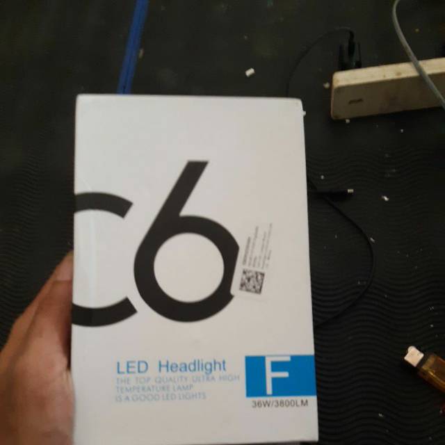 Lampu mobil c6 soket h4