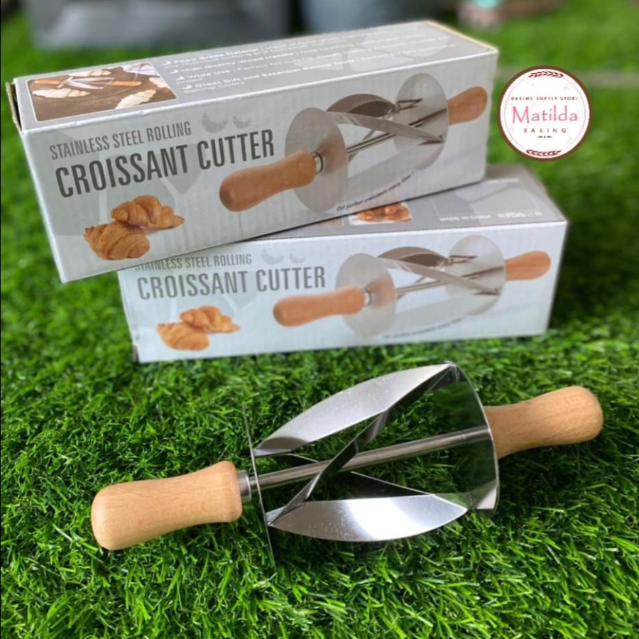 CROISSANT CUTTER / PEMOTONG CROISSANT / PEMBENTUK CROISSANT