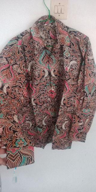 Kemeja Batik Motif Mewah