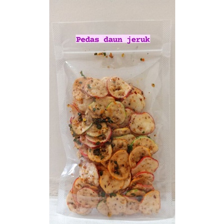 

cemilan seblak kering daun jeruk 100gr pedas dan original