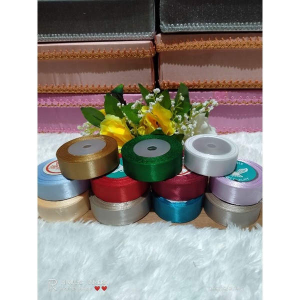 

(5 meter) Pita satin 2,5 cm/ 1inchi