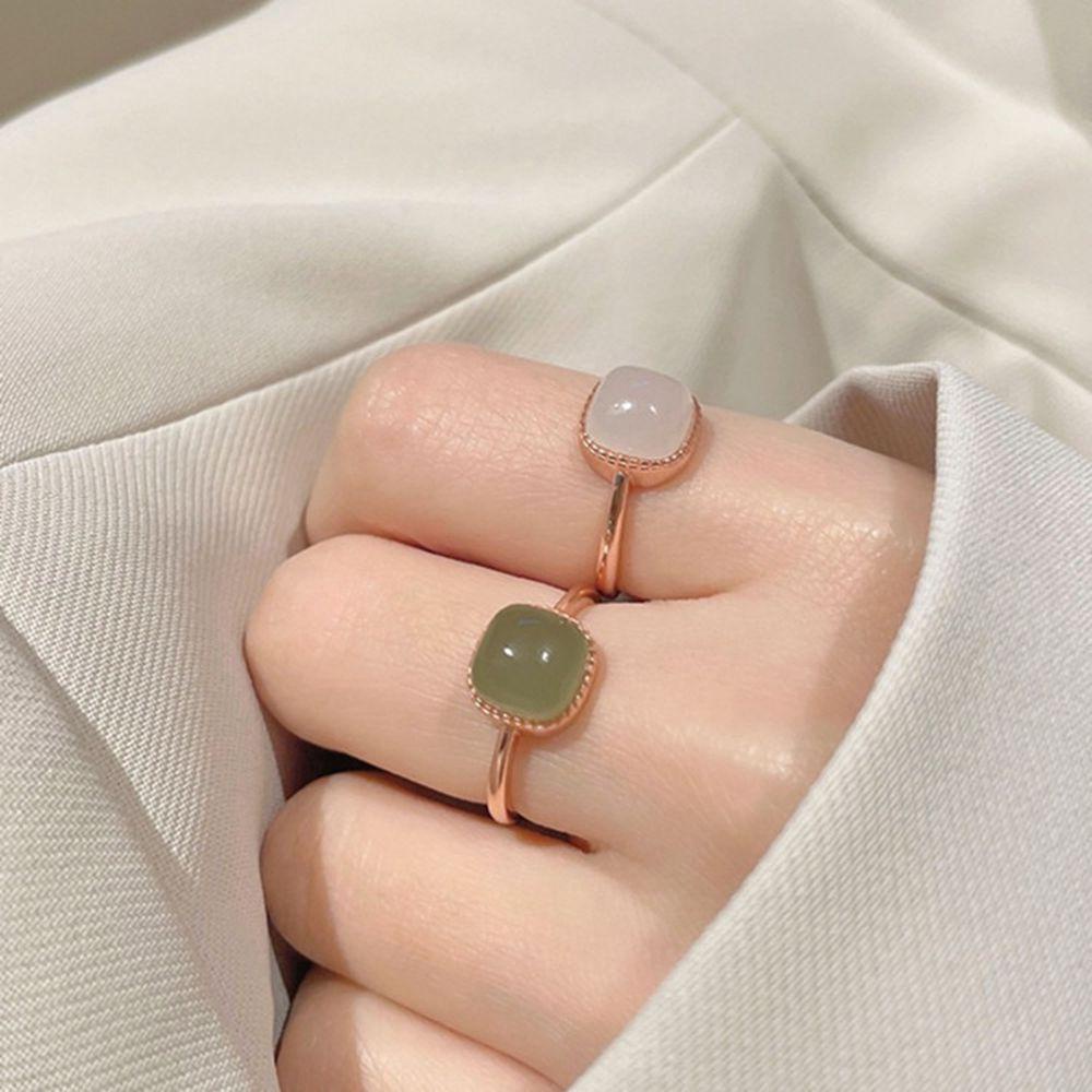 Mxbeauty Cincin Batu Giok Hetian Bentuk Kubus Warna Hijau Gaya China Retro Untuk Wanita