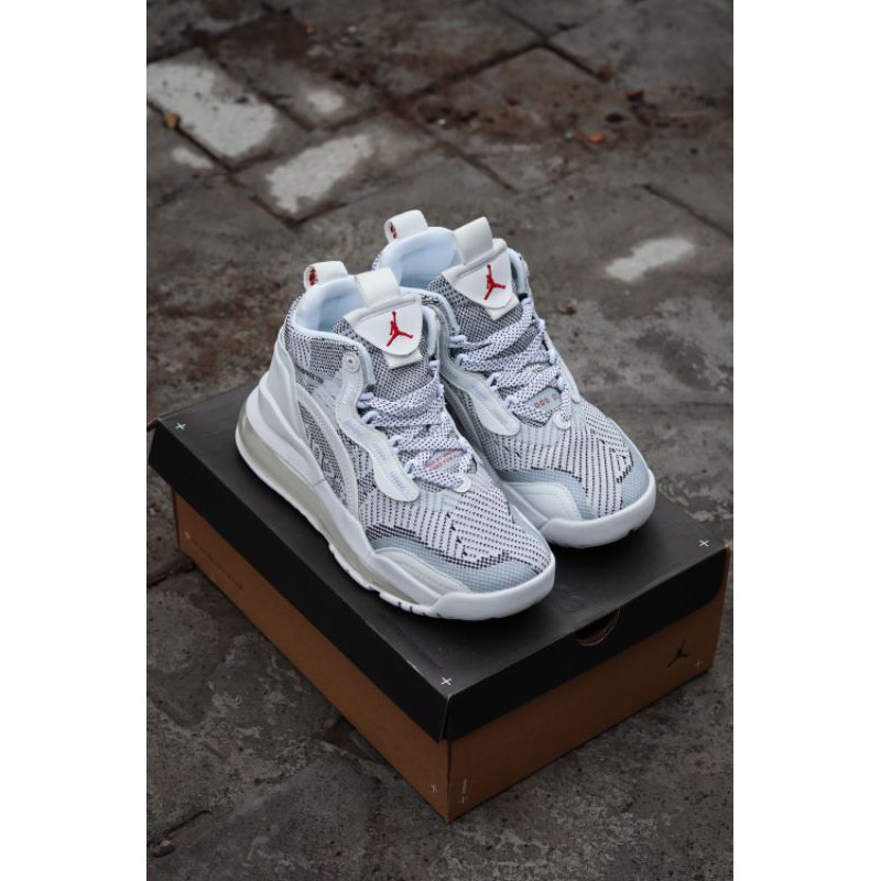 Nike airmax 720 aerospace butter oreo