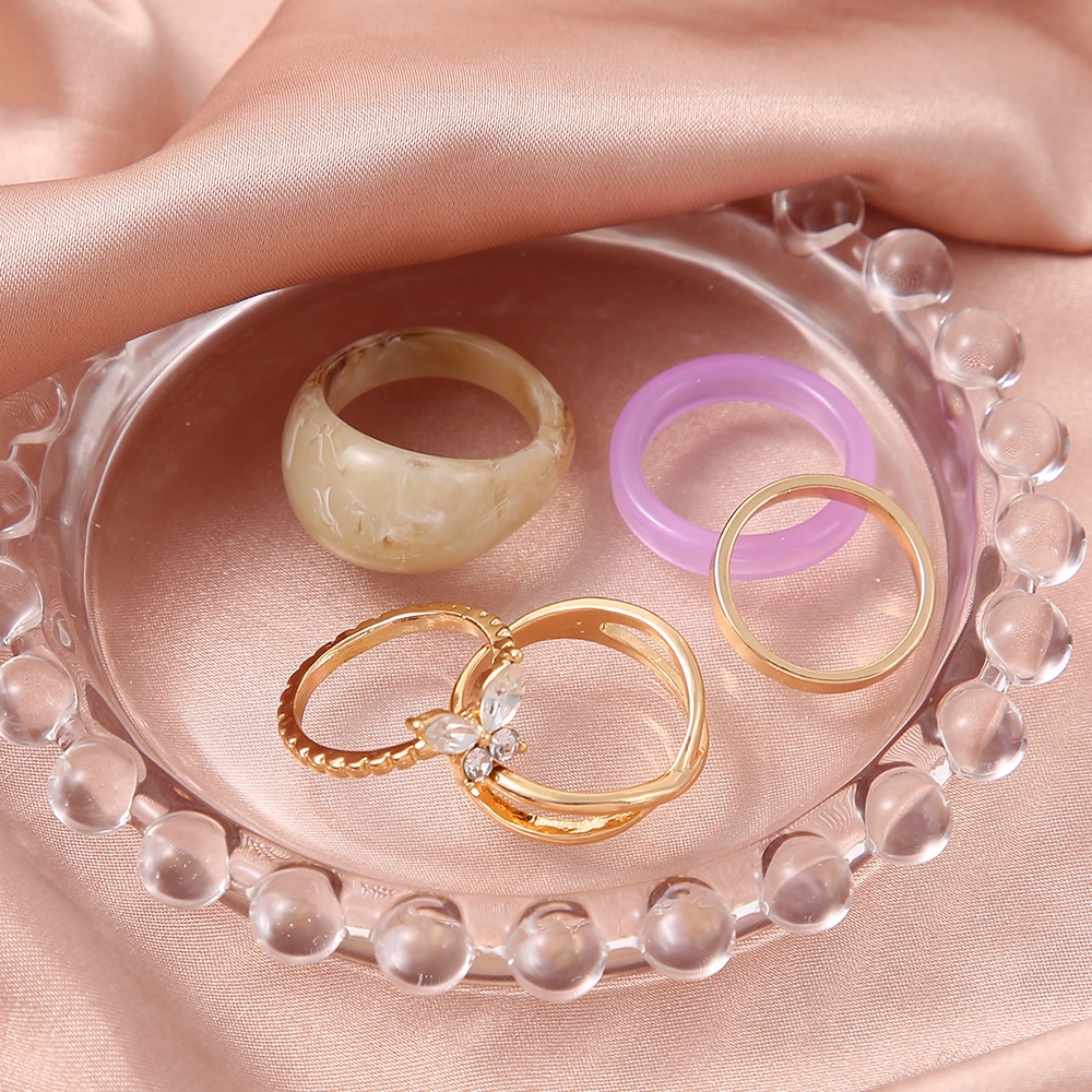 5pcs / Set Cincin Resin Desain Kupu-Kupu Emas Gaya Vintage Untuk Wanita
