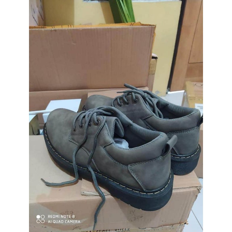 Sepatu Mattew Sophie Martin Sepatu Pria Sophie Paris Sepatu kerja sepatu lapangan Sepatu Safety