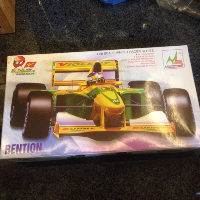 Tamiya mini4wd nanshuns mini f1 bention