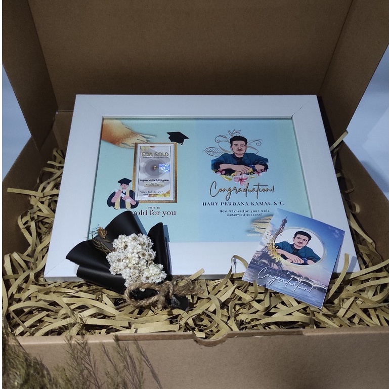 Hadiah kado sidang skripsi, wisuda : 0,1 gram emas 24 karat, wedding, ulang tahun, sempro (GIFT)
