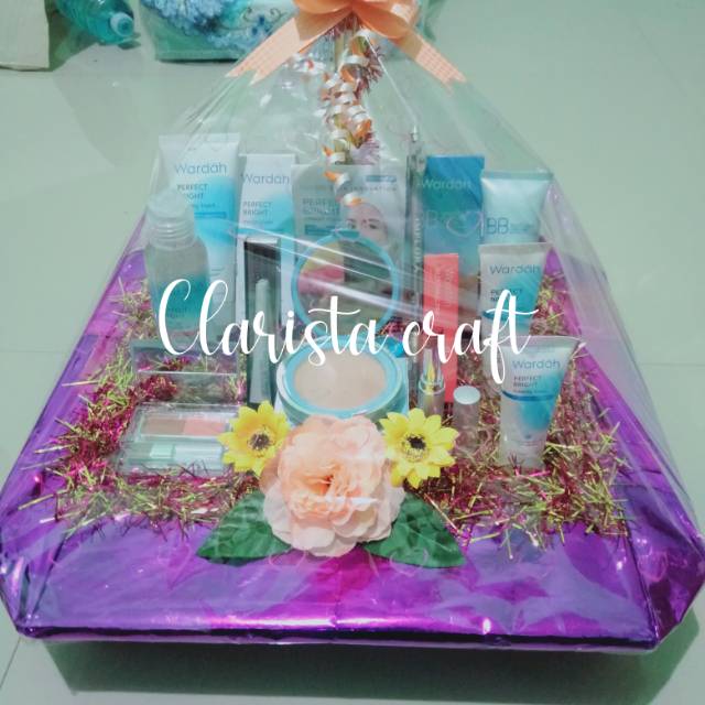 Paket seserahan wardah komplit