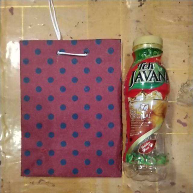 

TAS KERTAS Paper bag kecil 8x15xT20 packing olshop Souvenir Hajatan Pink Merah Polos Hijau Polkadot