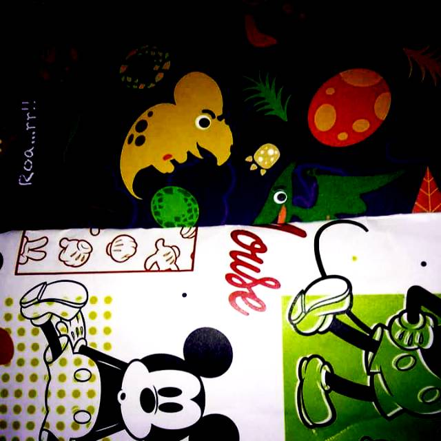 

Kertas Kado