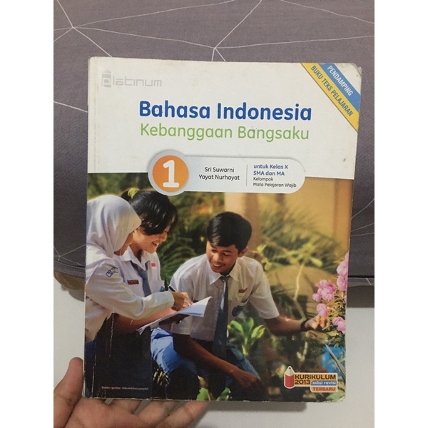 

BUKU BAHASA INDONESIA PLATINUM KELAS 10